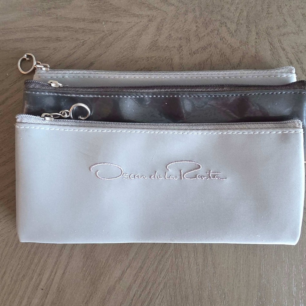 Vintage Oscar de la Renta Grey Triple Zipper Cosmetic Pouch Travel Makeup Bag